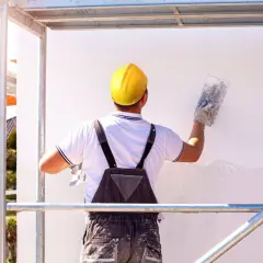 Jaki podkład pod elewacje wybrać, aby uniknąć problemów z tynkiem?