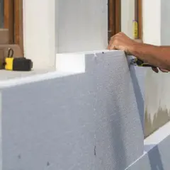 Jaki gruby styropian na elewację - praktyczny poradnik dla budujących