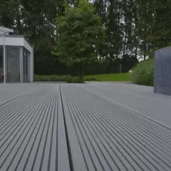 Najlepsze materiały na taras: trwałość i estetyka w ogrodzie