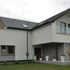 Z czego elewacja zewnętrzna? Kluczowe materiały i ich właściwości
