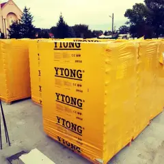 Ile ytonga na palecie? Poznaj ilość bloczków różnych typów