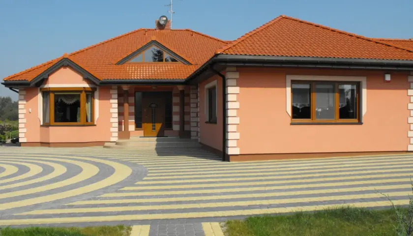 Jaki kolor elewacji do okien złoty dąb: 5 najlepszych propozycji aranżacji