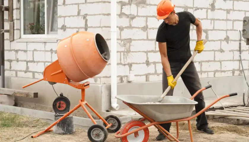 Beton do wody: Kluczowe właściwości i zastosowania w budownictwie