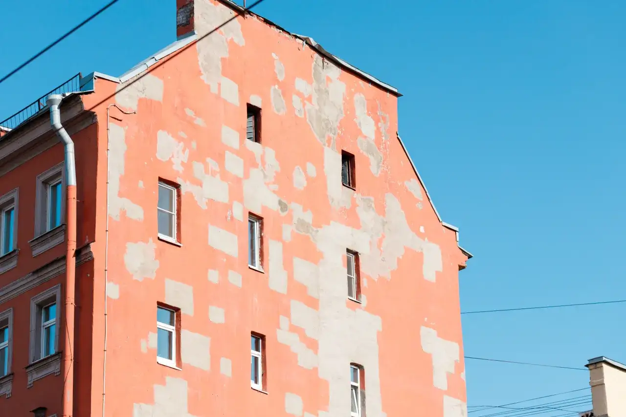 Zdjęcie Ile kosztuje elewacja ze styropianu? Poznaj ceny i ukryte koszty